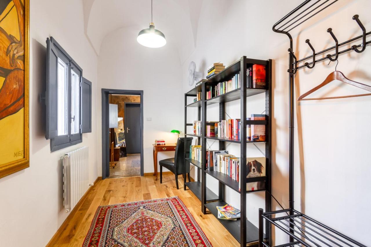 Appartamento Lecce Center Charming Flat With Terrace Esterno foto